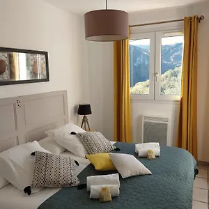 Entre Et Montagnes D'étape La Maison Barnoin Et Individuels France